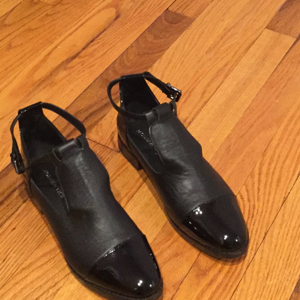 Black shoes